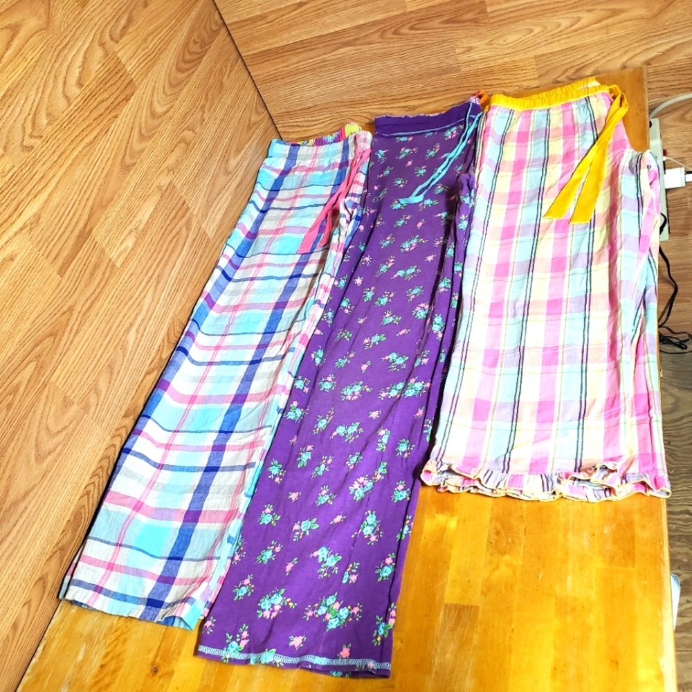 Jenni by jennifer Moore pajamas